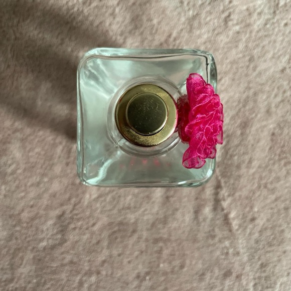 EMPTY Victoria's Secret Vanilla Pearl Perfume with Pink Accent - Picture 5 of 6